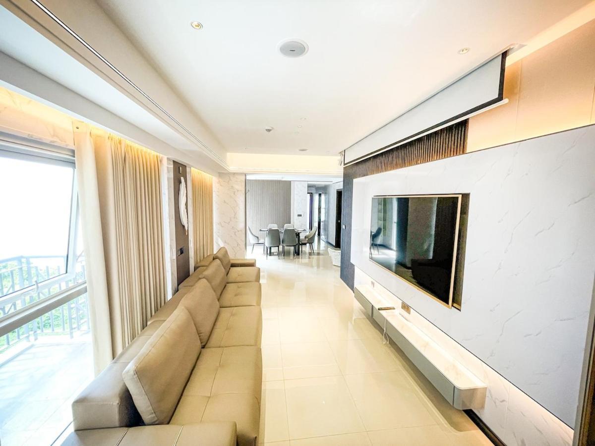 Apartment Luxury 2br Beside Okada Manila